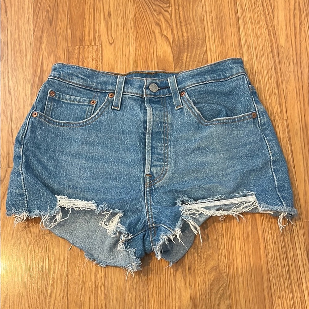 Levi's 501 Jean Shorts Frayed Distressed Size 28